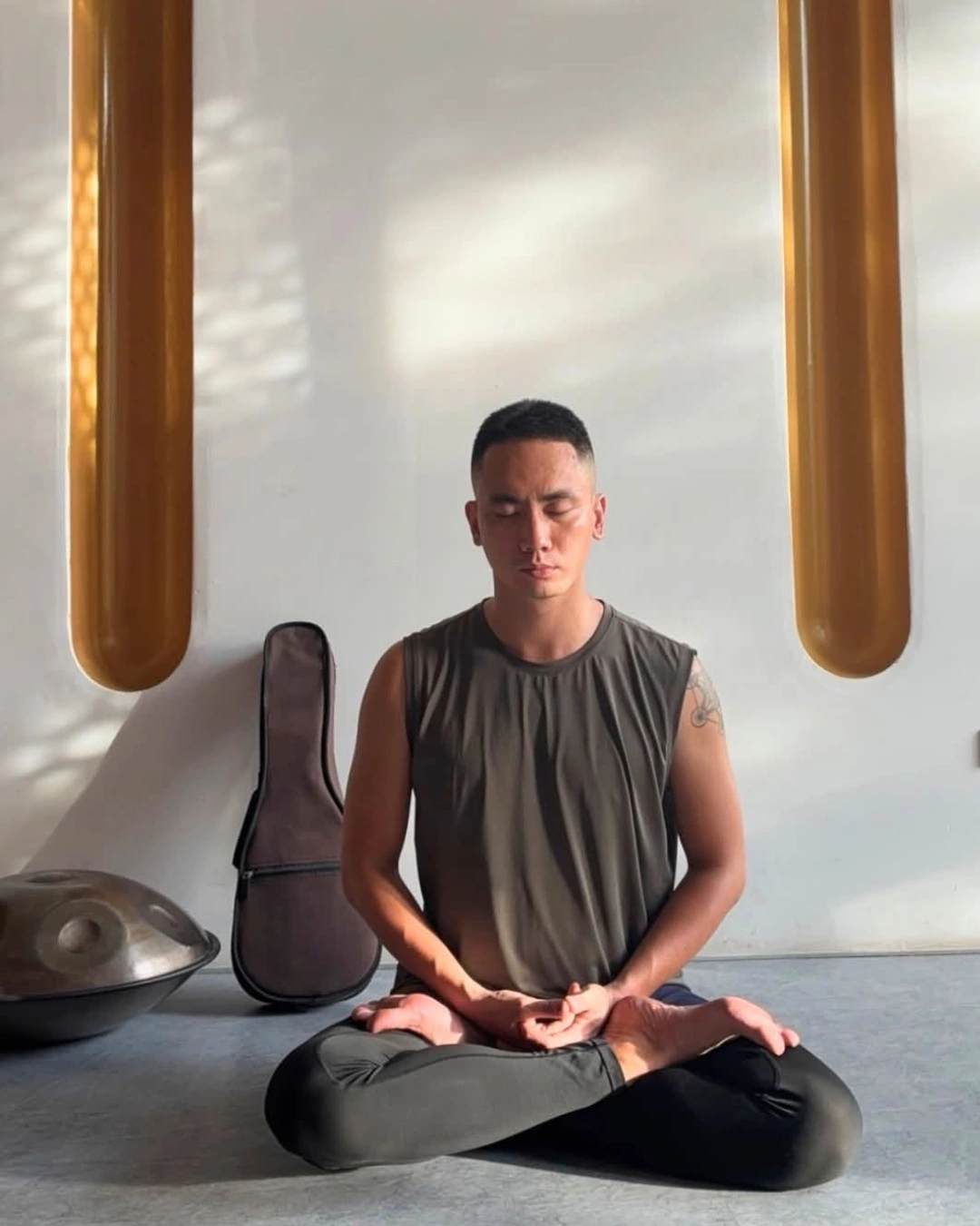 Sit with Giang — ngồi thiền mỗi ngày
